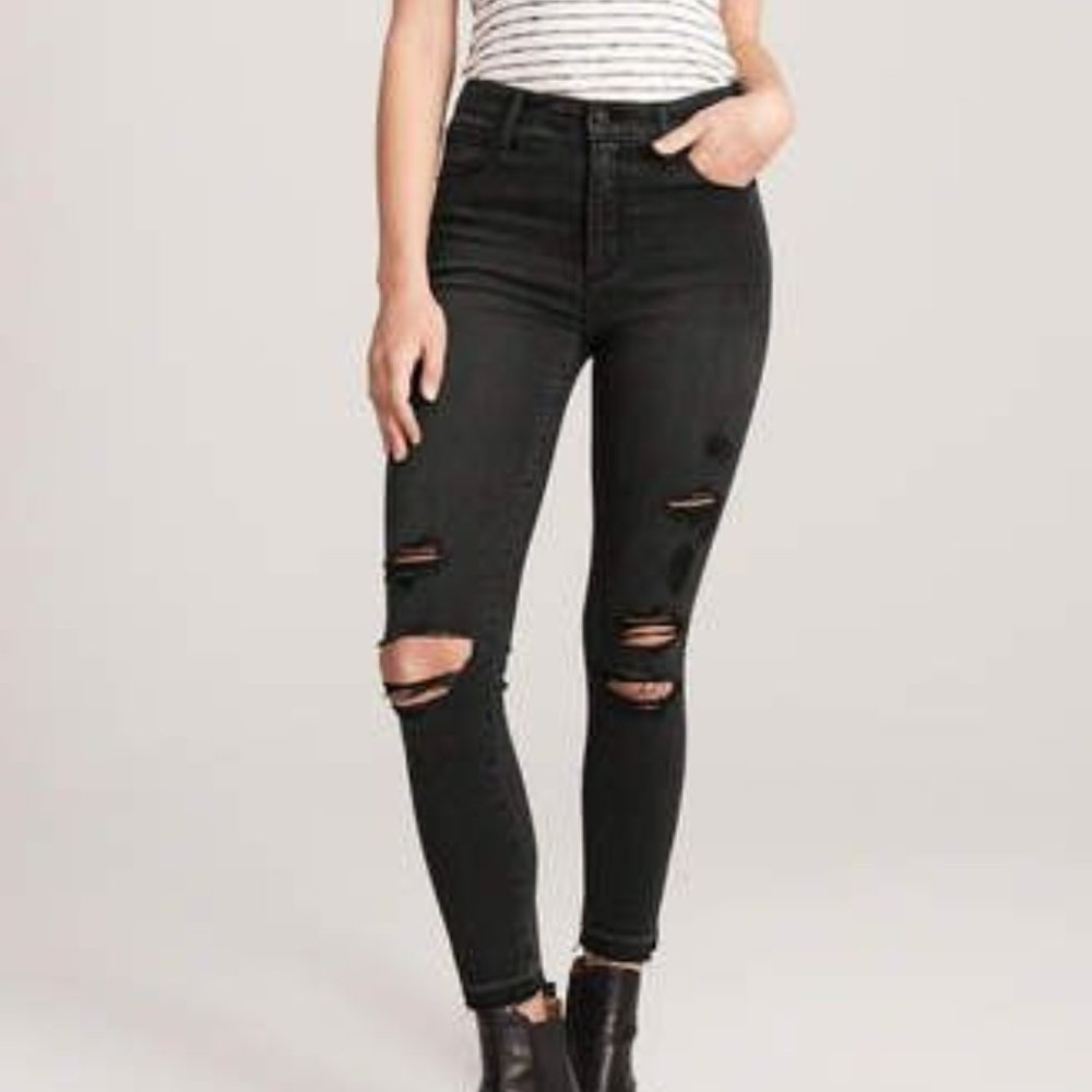 Abercrombie & Fitch super skinny black high rise ripped jeans size 6/28R